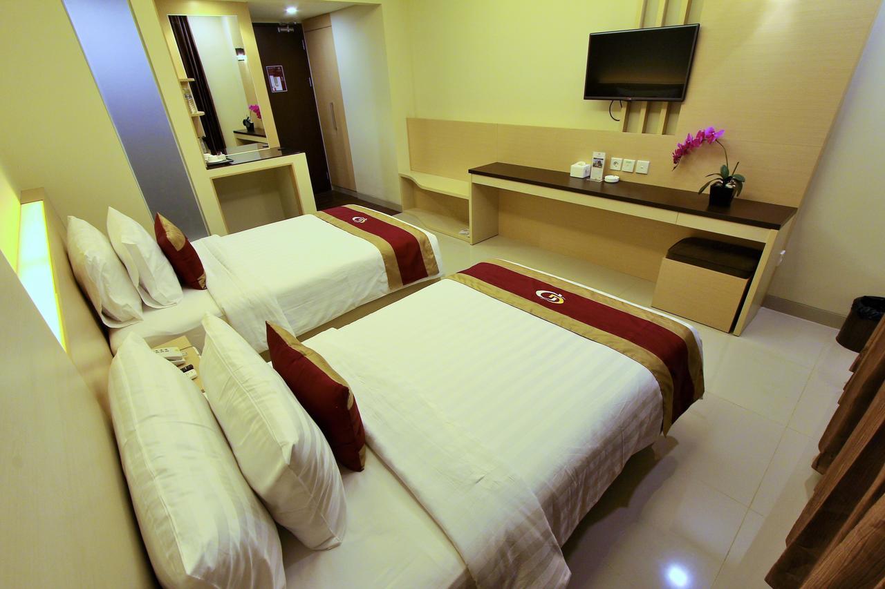 Grand Parama Hotel Tanjung Redep Buitenkant foto