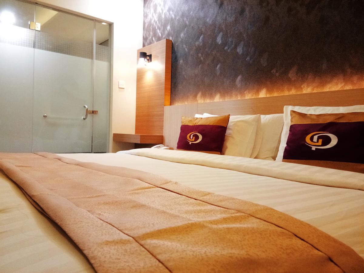 Grand Parama Hotel Tanjung Redep Buitenkant foto